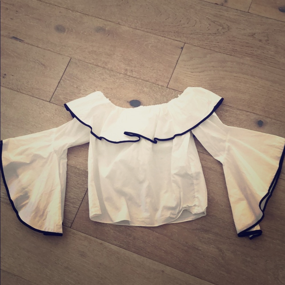 White top w black trim